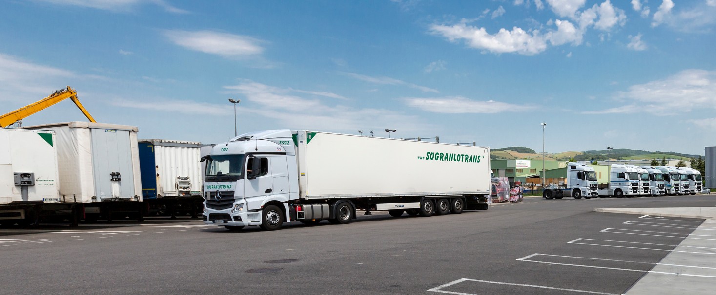 Sogranlotrans camion parc flotte vehicule