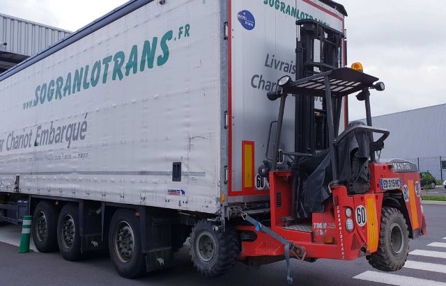 ogranlotrans Chariot Embarque arriere camion